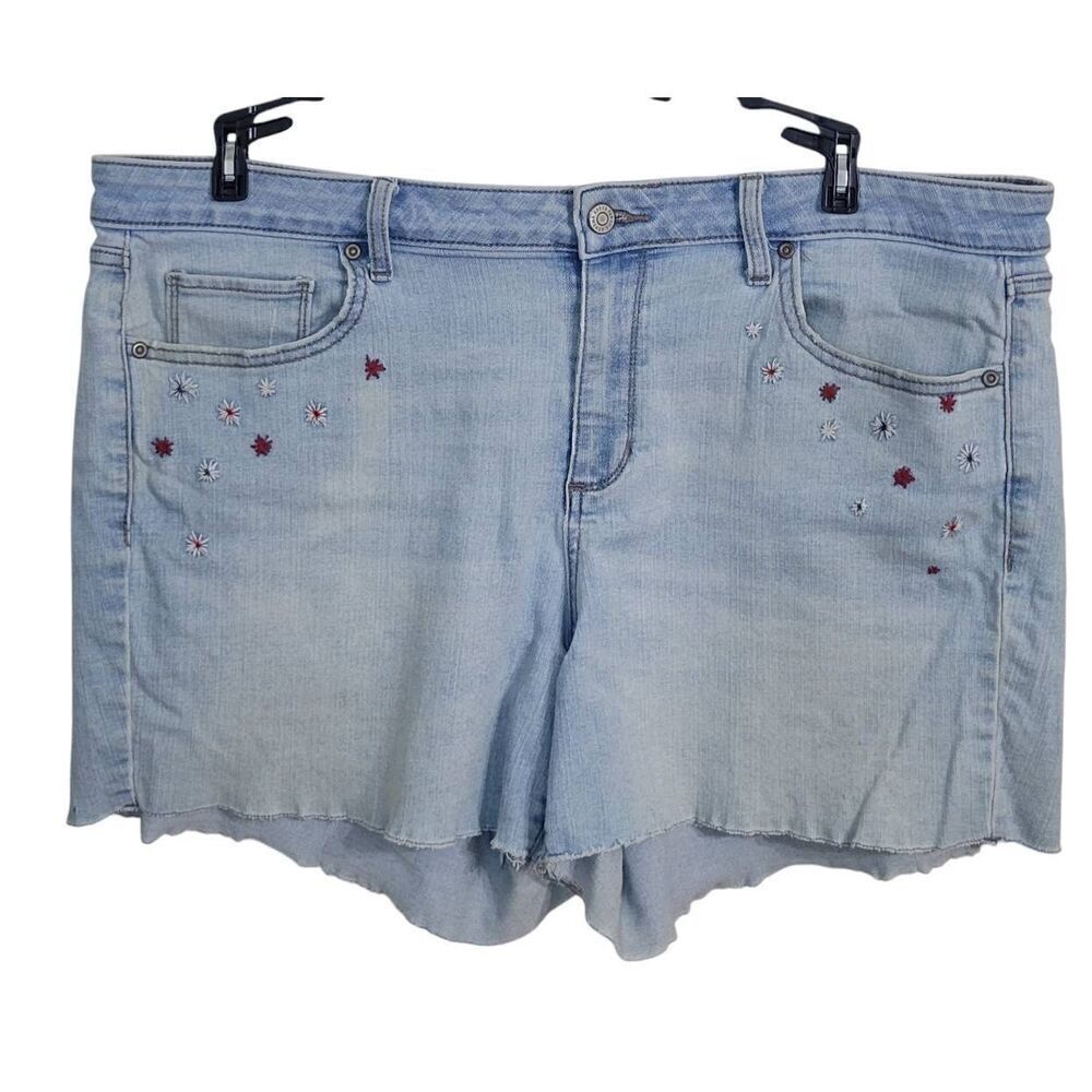 Sonoma Mid-rise Embroidered Flowers Blue Denim Jean Shorts Sz 18